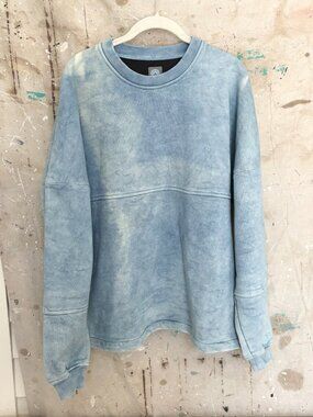18 East Rehbein Vented Crewneck in Indigo Dye